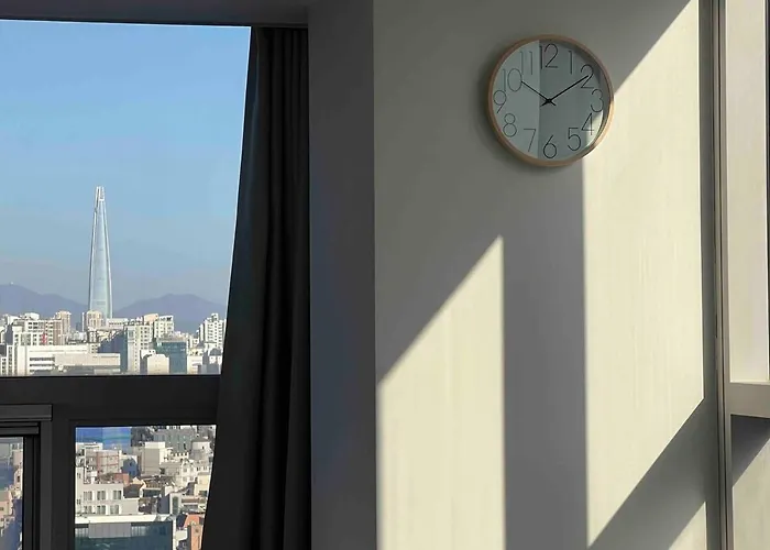 Warm House 10Sec From Gangnam Station